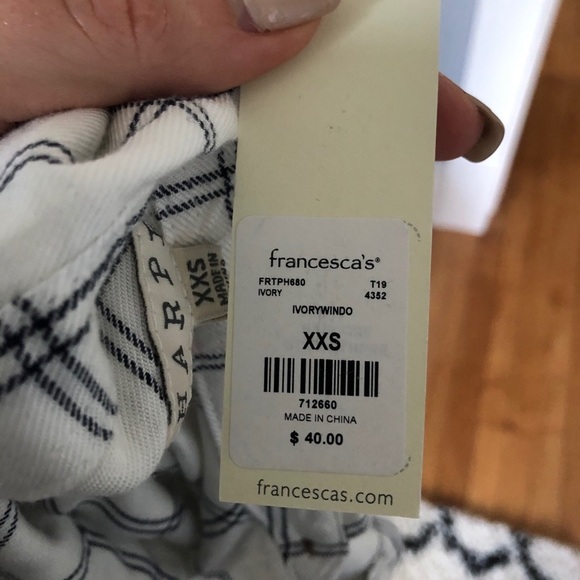 🆕 Button-up top by Harper size xxs - Picture 4 of 5